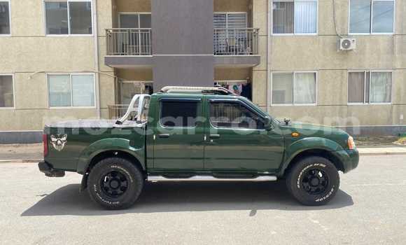 Nunua Ilio tumika Nissan Hardbody Kijani Gari ndani ya Maputo nchini Maputo Nunua Ilio tumika Nissan Hardbody Kijani Gari ndani ya Maputo nchini Maputo