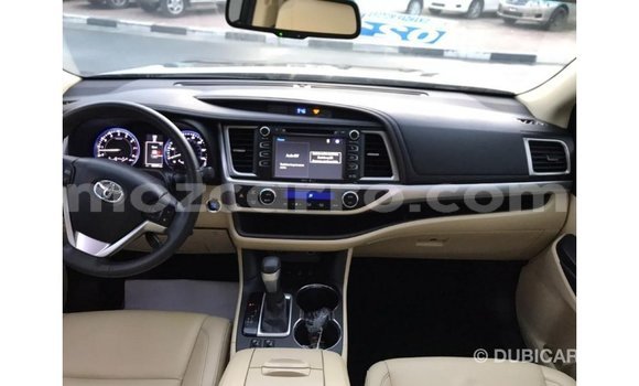 Comprar Importar Toyota Highlander De outros Carro em Import - Dubai em Cabo Delgado Comprar Importar Toyota Highlander De outros Carro em Import - Dubai em Cabo Delgado