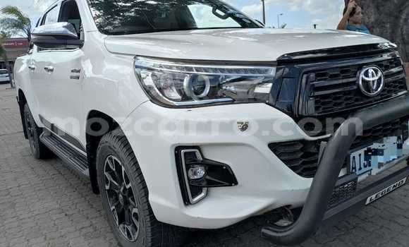Tenga Tsaru Toyota Hilux Chena Mota in Maputo in Maputo Tenga Tsaru Toyota Hilux Chena Mota in Maputo in Maputo