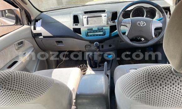 Nunua Ilio tumika Toyota Hilux Nyingine Gari ndani ya Maputo nchini Maputo Nunua Ilio tumika Toyota Hilux Nyingine Gari ndani ya Maputo nchini Maputo