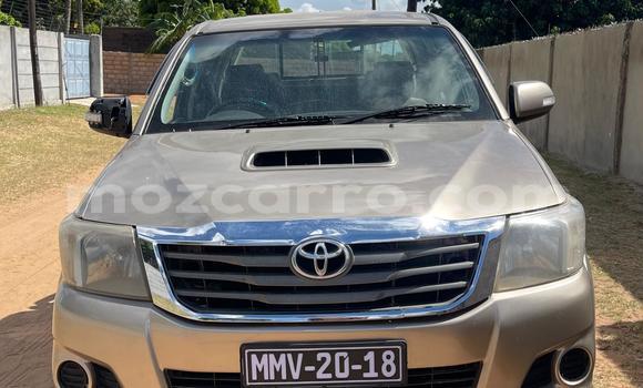 Nunua Ilio tumika Toyota Hilux Nyingine Gari ndani ya Maputo nchini Maputo Nunua Ilio tumika Toyota Hilux Nyingine Gari ndani ya Maputo nchini Maputo