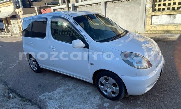 Comprar Usado Toyota FunCargo Branco Carro em Maputo em Maputo Comprar Usado Toyota FunCargo Branco Carro em Maputo em Maputo