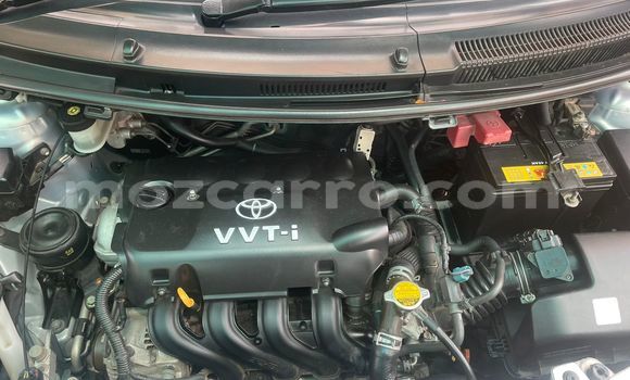 Comprar Usado Toyota Vitz Prata Carro em Maputo em Maputo Comprar Usado Toyota Vitz Prata Carro em Maputo em Maputo