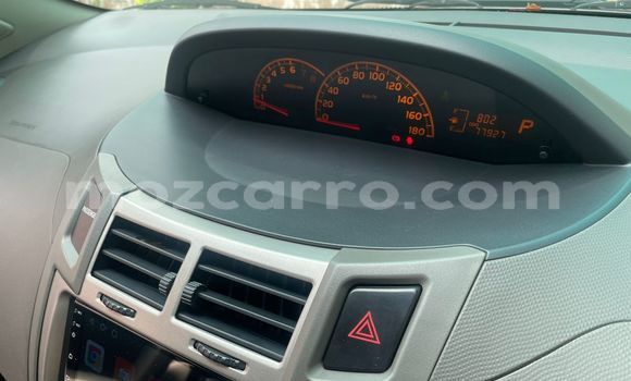 Comprar Usado Toyota Vitz Prata Carro em Maputo em Maputo Comprar Usado Toyota Vitz Prata Carro em Maputo em Maputo
