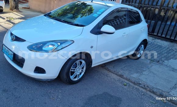 Buy Used Mazda Demio White Car in Maputo in Maputo Buy Used Mazda Demio White Car in Maputo in Maputo