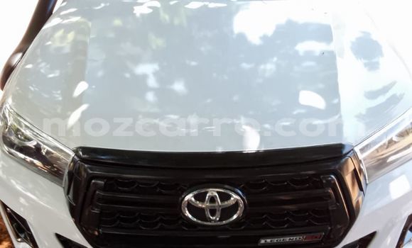 Tenga Tsaru Toyota Hilux Chena Mota in Maputo in Maputo Tenga Tsaru Toyota Hilux Chena Mota in Maputo in Maputo