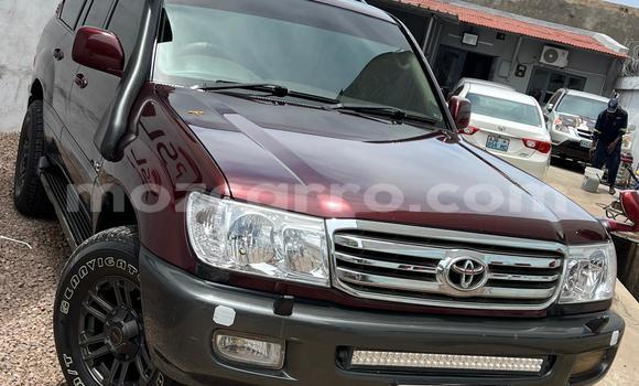 Tenga Tsaru Toyota Land Cruiser Prado Zvimwe Mota in Maputo in Maputo