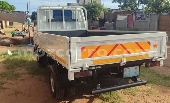 Comprar Usado Toyota Dyna Branco Carro em Maputo em Maputo Comprar Usado Toyota Dyna Branco Carro em Maputo em Maputo