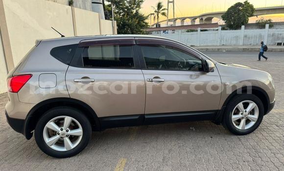 Nunua Ilio tumika Nissan Dualis Beige Gari ndani ya Maputo nchini Maputo Nunua Ilio tumika Nissan Dualis Beige Gari ndani ya Maputo nchini Maputo
