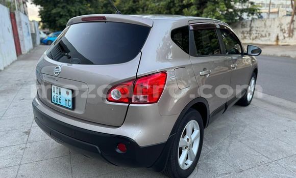 Nunua Ilio tumika Nissan Dualis Beige Gari ndani ya Maputo nchini Maputo Nunua Ilio tumika Nissan Dualis Beige Gari ndani ya Maputo nchini Maputo