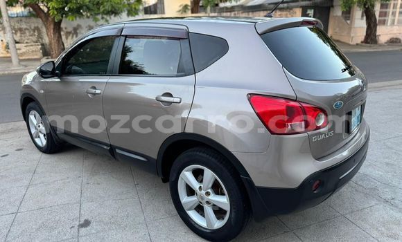 Nunua Ilio tumika Nissan Dualis Beige Gari ndani ya Maputo nchini Maputo Nunua Ilio tumika Nissan Dualis Beige Gari ndani ya Maputo nchini Maputo