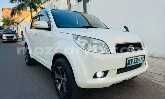 Comprar Usado Toyota Rush Branco Carro em Maputo em Maputo Comprar Usado Toyota Rush Branco Carro em Maputo em Maputo