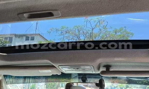 Nunua Ilio tumika Toyota Land Cruiser Prado Nyeupe Gari ndani ya Maputo nchini Maputo Nunua Ilio tumika Toyota Land Cruiser Prado Nyeupe Gari ndani ya Maputo nchini Maputo