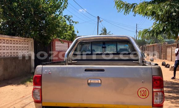 Comprar Usado Toyota Hilux Castanho Carro em Maputo em Maputo Comprar Usado Toyota Hilux Castanho Carro em Maputo em Maputo