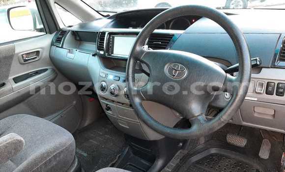 Comprar Usado Toyota Noah De outros Carro em Maputo em Maputo Comprar Usado Toyota Noah De outros Carro em Maputo em Maputo