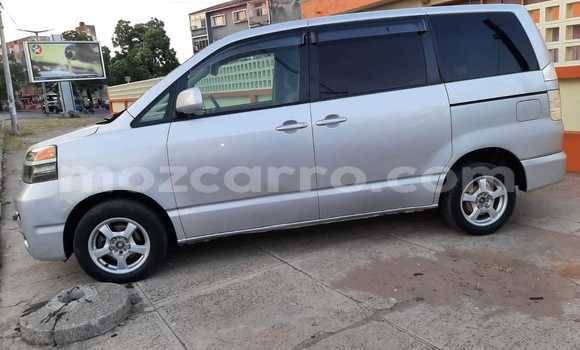 Comprar Usado Toyota Noah De outros Carro em Maputo em Maputo Comprar Usado Toyota Noah De outros Carro em Maputo em Maputo