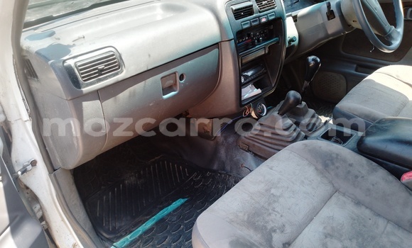 Tenga Tsaru Nissan Hardbody Nhema Mota in Maputo in Maputo Tenga Tsaru Nissan Hardbody Nhema Mota in Maputo in Maputo