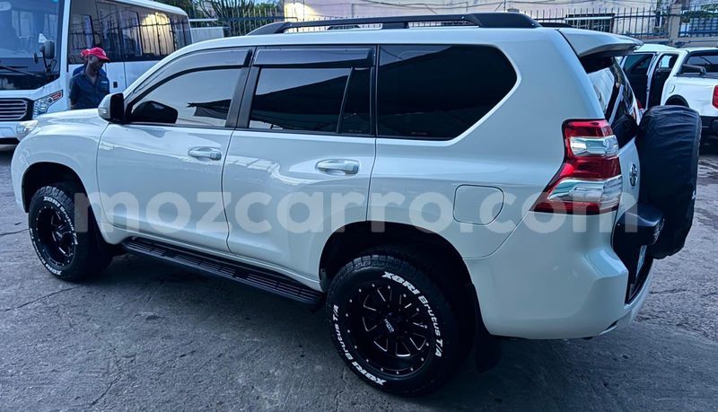 Big with watermark toyota land cruiser prado maputo maputo 35600