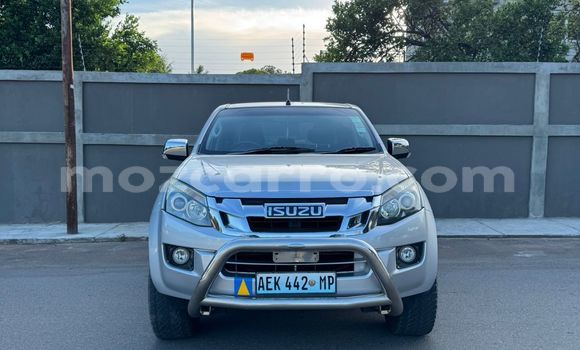 Comprar Usado Isuzu D-MAX De outros Carro em Maputo em Maputo Comprar Usado Isuzu D-MAX De outros Carro em Maputo em Maputo