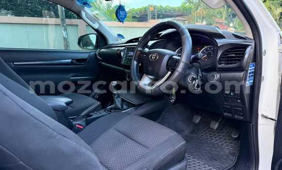 Nunua Mpya Toyota Hilux Nyeupe Gari ndani ya Maputo nchini Maputo Nunua Mpya Toyota Hilux Nyeupe Gari ndani ya Maputo nchini Maputo