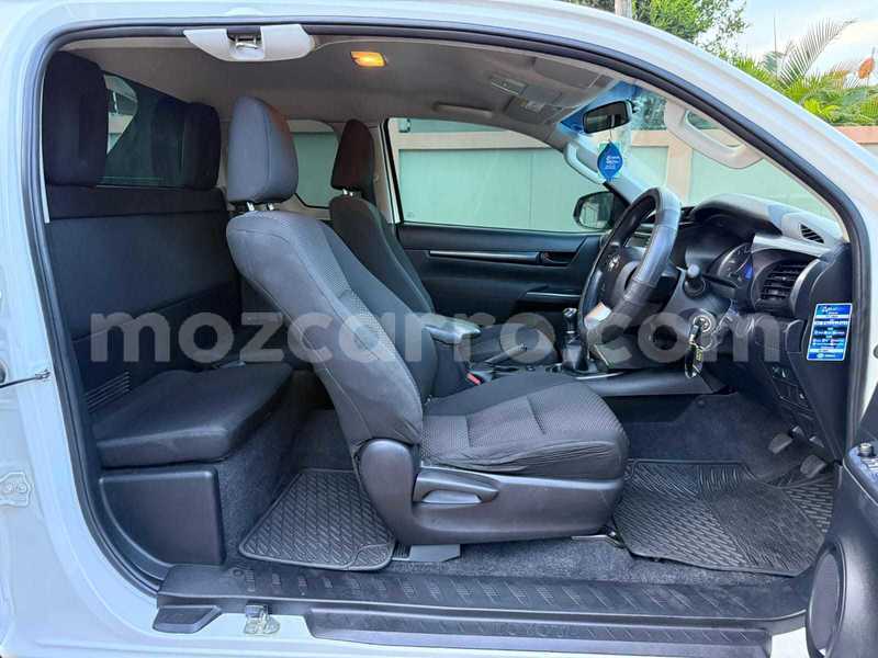 Big with watermark toyota land cruiser prado maputo maputo 35606