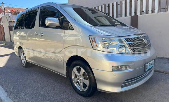 Comprar Usado Toyota Alphard Prata Carro em Maputo em Maputo Comprar Usado Toyota Alphard Prata Carro em Maputo em Maputo