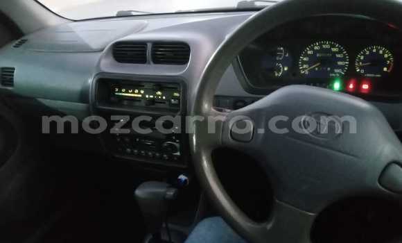 Nunua Ilio tumika Toyota Camry Nyekundu Gari ndani ya Maputo nchini Maputo Nunua Ilio tumika Toyota Camry Nyekundu Gari ndani ya Maputo nchini Maputo