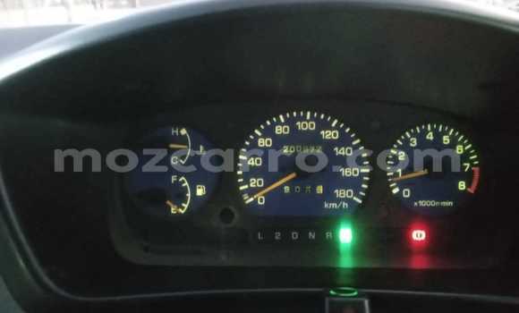 Nunua Ilio tumika Toyota Camry Nyekundu Gari ndani ya Maputo nchini Maputo Nunua Ilio tumika Toyota Camry Nyekundu Gari ndani ya Maputo nchini Maputo