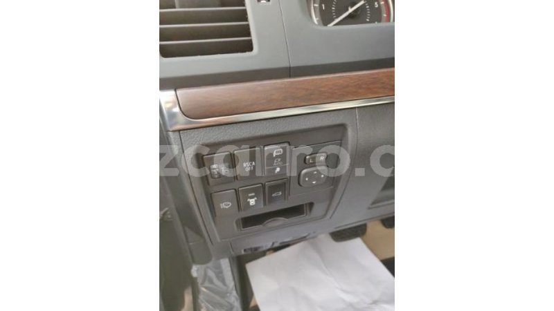 Big with watermark toyota land cruiser cabo delgado import dubai 5852