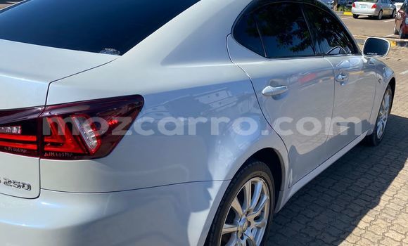 Comprar Usado Lexus IS Branco Carro em Maputo em Maputo Comprar Usado Lexus IS Branco Carro em Maputo em Maputo