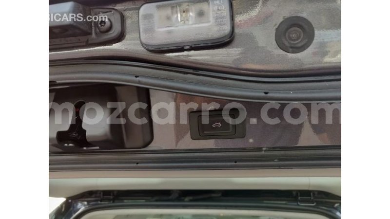 Big with watermark toyota land cruiser cabo delgado import dubai 5852