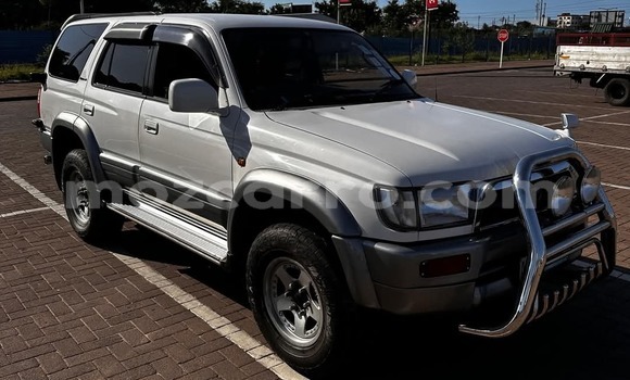 Tenga Tsaru Toyota Hilux Surf Chena Mota in Maputo in Maputo Tenga Tsaru Toyota Hilux Surf Chena Mota in Maputo in Maputo