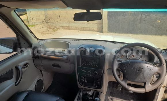 Buy Used Mahindra Scorpio White Car in Maputo in Maputo Buy Used Mahindra Scorpio White Car in Maputo in Maputo