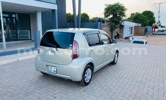 Tenga Tsaru Toyota Passo Beige Mota in Maputo in Maputo Tenga Tsaru Toyota Passo Beige Mota in Maputo in Maputo