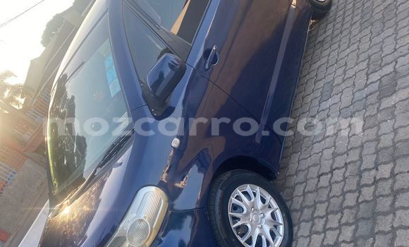 Comprar Usado Toyota Porte Azul Carro em Maputo em Maputo Comprar Usado Toyota Porte Azul Carro em Maputo em Maputo
