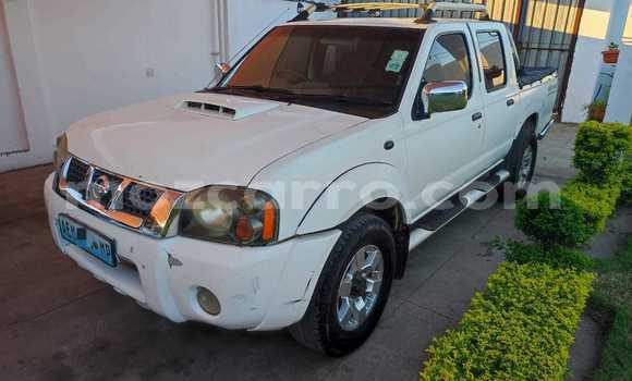 Buy Used Nissan Hardbody White Car in Maputo in Maputo Buy Used Nissan Hardbody White Car in Maputo in Maputo