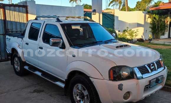Buy Used Nissan Hardbody White Car in Maputo in Maputo Buy Used Nissan Hardbody White Car in Maputo in Maputo