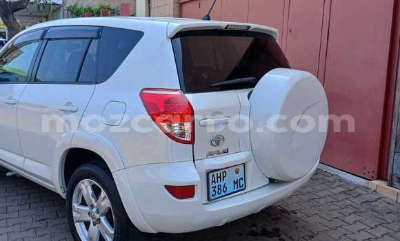 Buy Used Toyota RAV4 White Car in Maputo in Maputo Buy Used Toyota RAV4 White Car in Maputo in Maputo