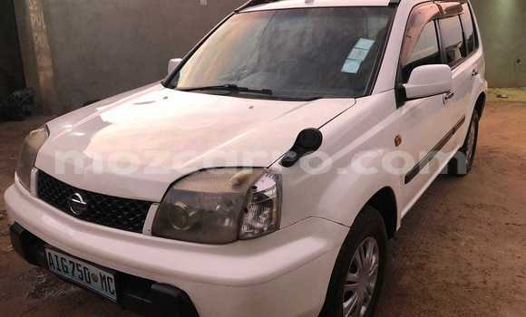 Comprar Usado Nissan X-Trail Branco Carro em Maputo em Maputo