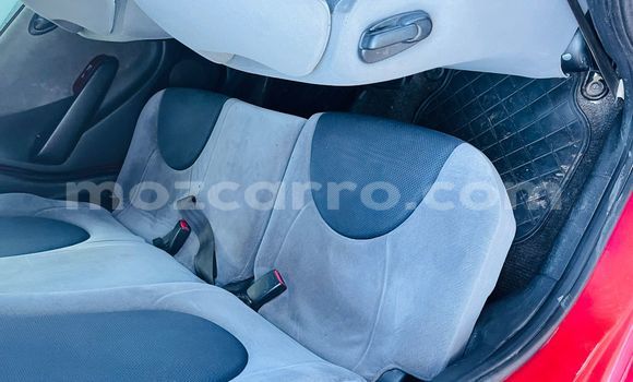 Comprar Usado Honda Fit Vermelho Carro em Maputo em Maputo Comprar Usado Honda Fit Vermelho Carro em Maputo em Maputo