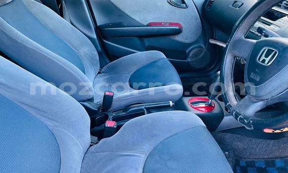 Comprar Usado Honda Fit Vermelho Carro em Maputo em Maputo Comprar Usado Honda Fit Vermelho Carro em Maputo em Maputo