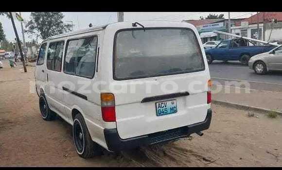 Buy Used Toyota Hiace White Car in Maputo in Maputo Buy Used Toyota Hiace White Car in Maputo in Maputo