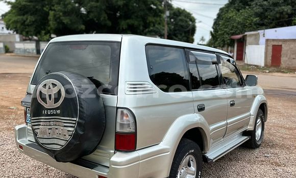 Tenga Tsaru Toyota Land Cruiser Prado Zvimwe Mota in Maputo in Maputo Tenga Tsaru Toyota Land Cruiser Prado Zvimwe Mota in Maputo in Maputo