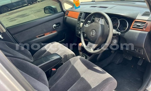 Nunua Ilio tumika Nissan Tiida Nyingine Gari ndani ya Maputo nchini Maputo Nunua Ilio tumika Nissan Tiida Nyingine Gari ndani ya Maputo nchini Maputo