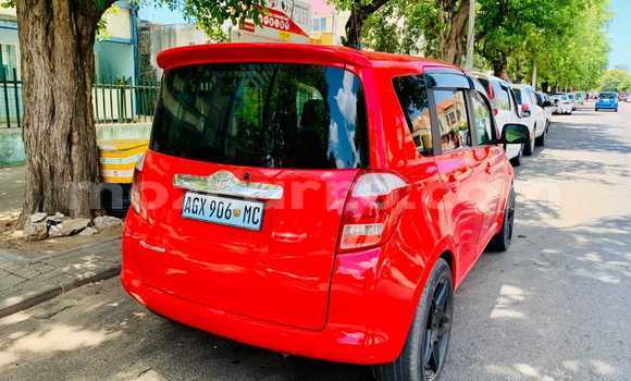 Tenga Tsaru Toyota Ractis Tsvuku Mota in Maputo in Maputo Tenga Tsaru Toyota Ractis Tsvuku Mota in Maputo in Maputo