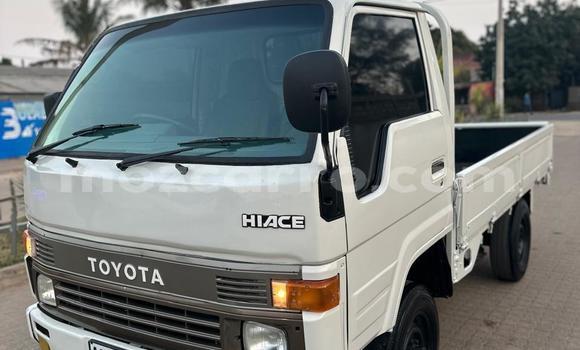 Nunua Ilio tumika Toyota Dyna Nyeupe Gari ndani ya Maputo nchini Maputo Nunua Ilio tumika Toyota Dyna Nyeupe Gari ndani ya Maputo nchini Maputo