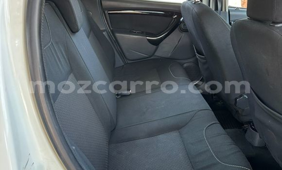 Buy Used Renault Duster Other Car in Maputo in Maputo Buy Used Renault Duster Other Car in Maputo in Maputo