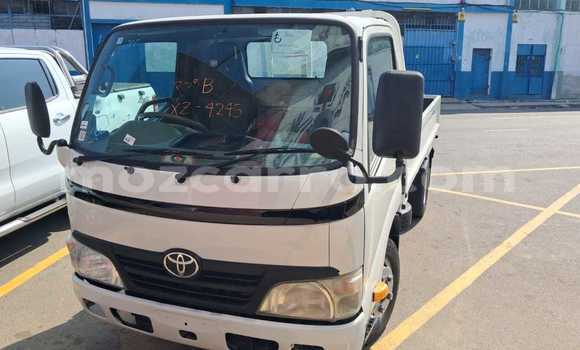 Comprar Novo Toyota Dyna Branco Caminhão em Maputo em Maputo Comprar Novo Toyota Dyna Branco Caminhão em Maputo em Maputo