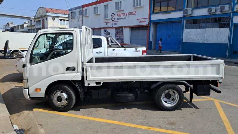 Big with watermark toyota dyna maputo maputo 35682