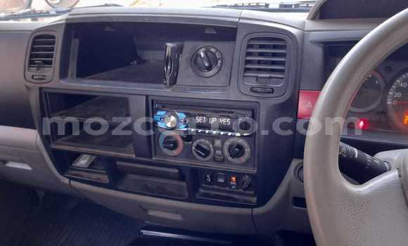 Comprar Novo Mitsubishi Canter Branco Caminhão em Maputo em Maputo Comprar Novo Mitsubishi Canter Branco Caminhão em Maputo em Maputo